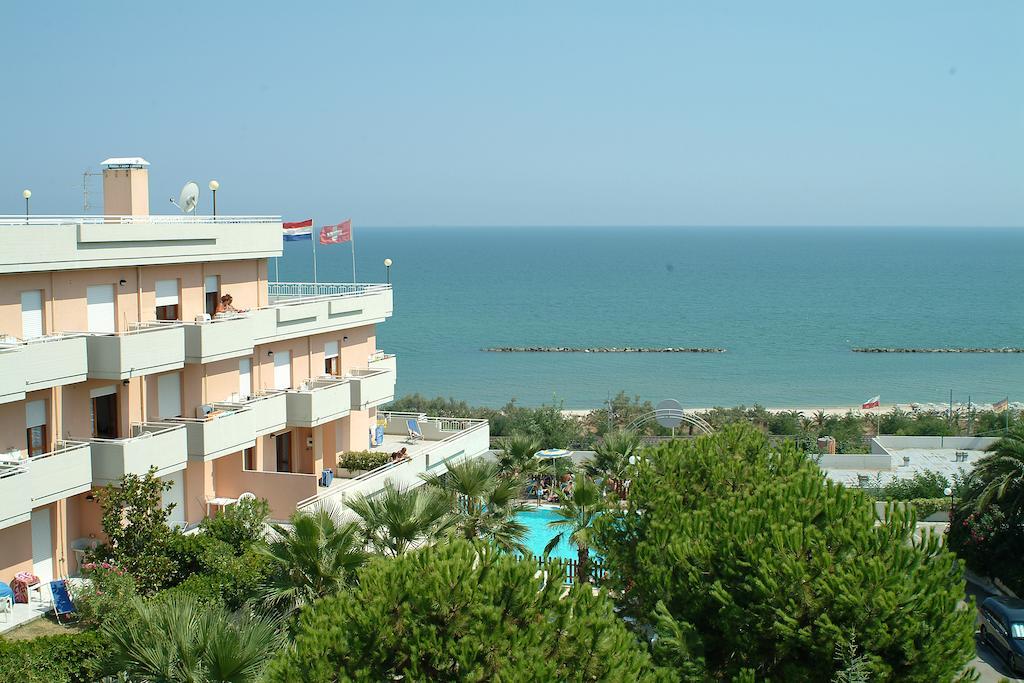 Residence Azzurro Massignano Zimmer foto